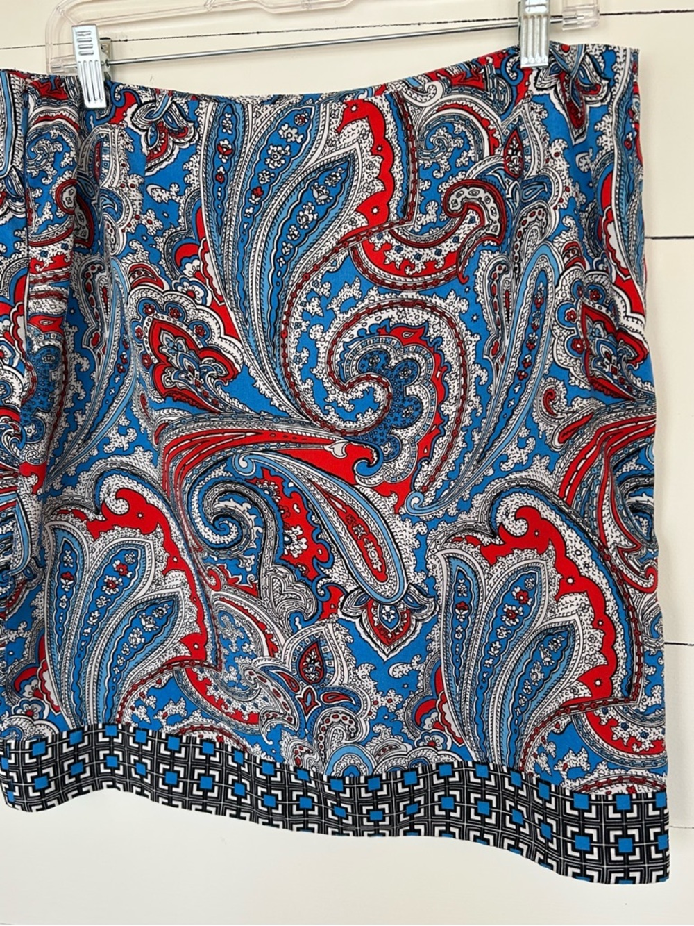 New York & Co Faux Lined Wrap Skirt. Size 12 - Picture 2 of 6